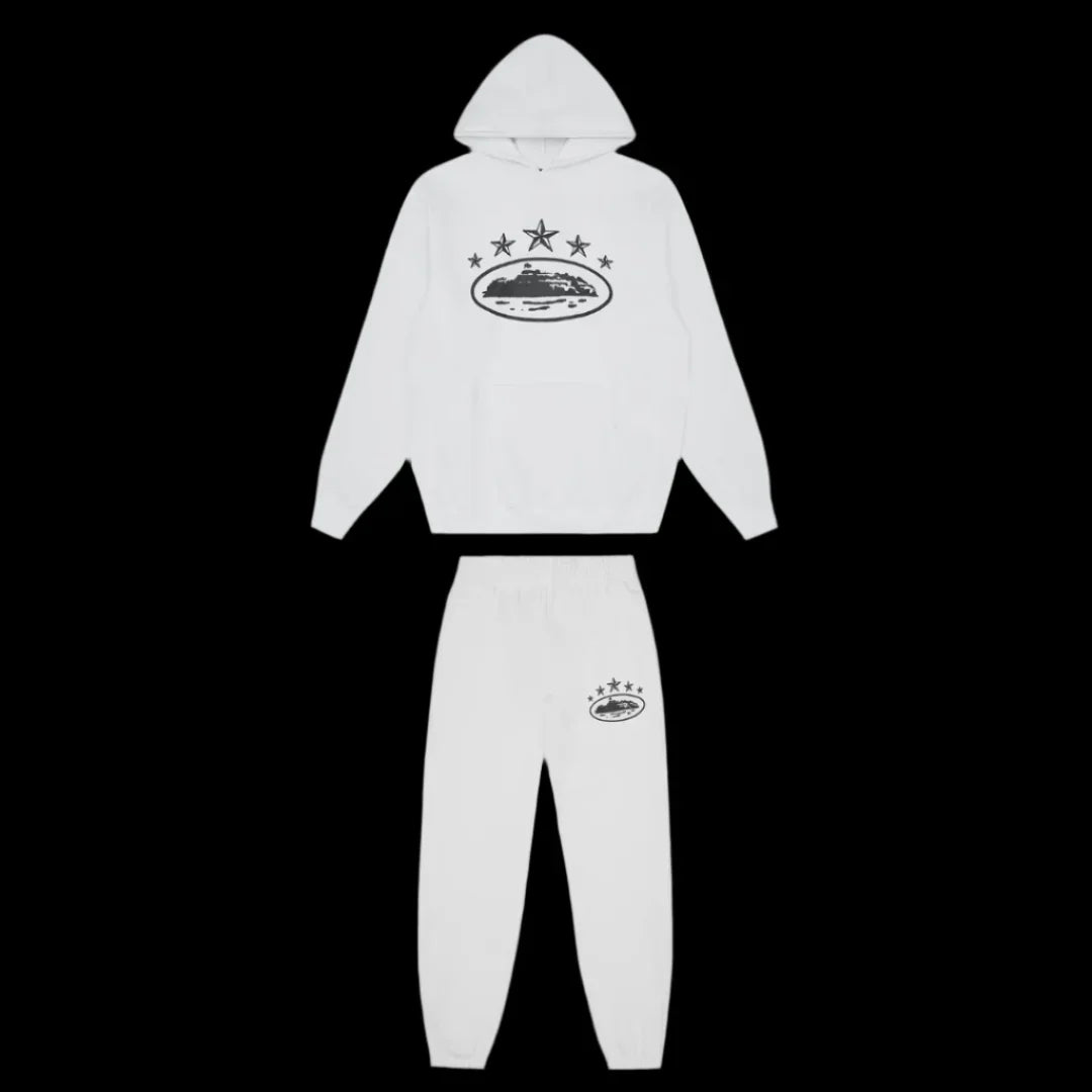 Tracksuits and sets
